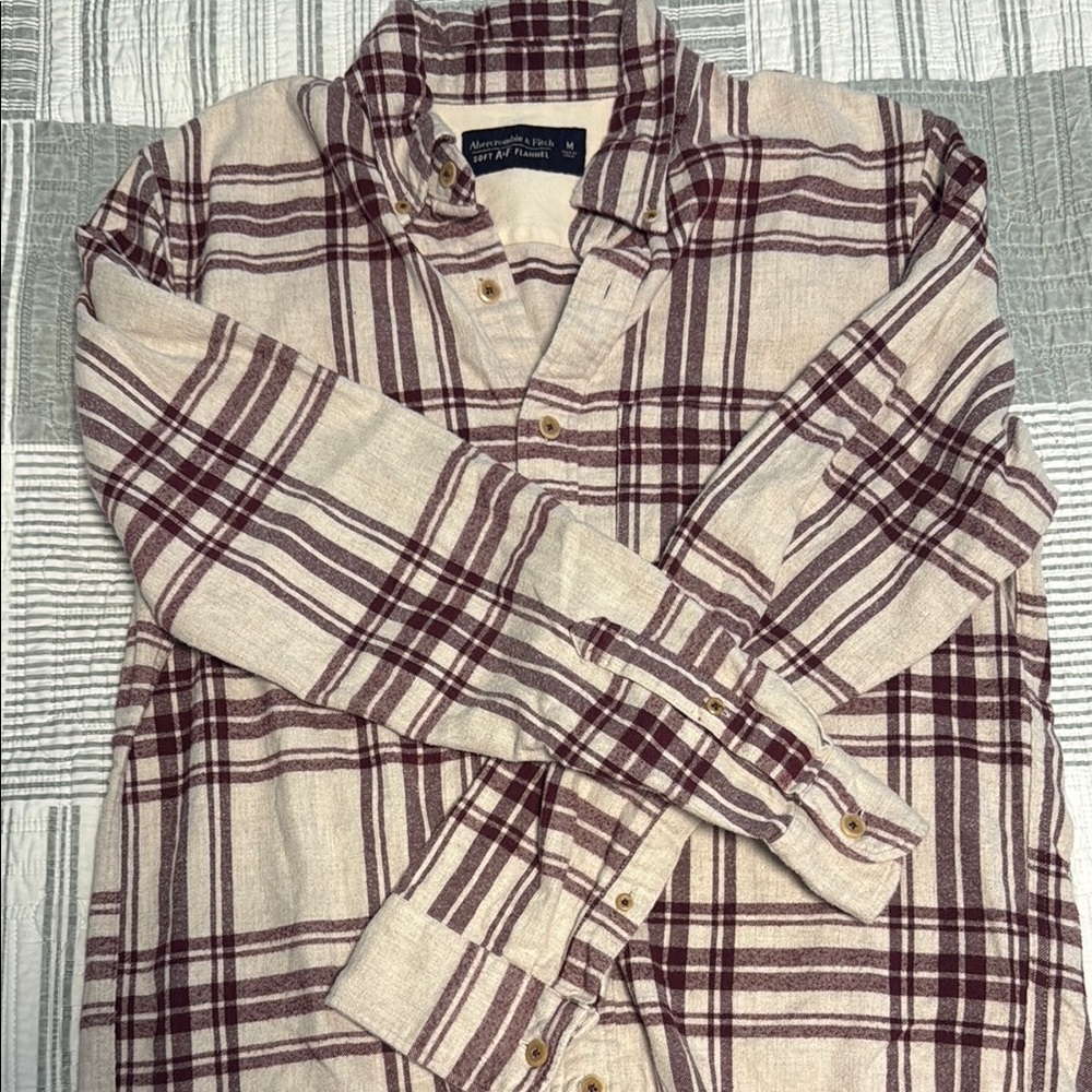 Abercrombie & Fitch Maroon and Cream Plaid Casual Button Down Shirt
